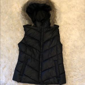 gap vest